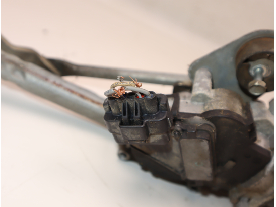 MECANISME ESSUIE-GLACE AV