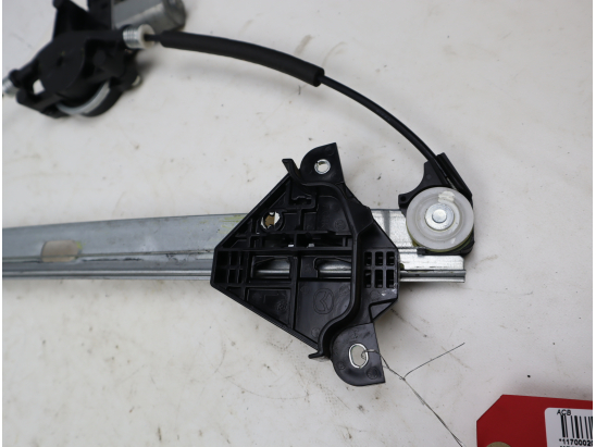 MECANISME+MOTEUR LEVE-GLACE AVG