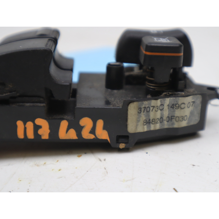 COMMANDE LEVE-GLACE PORTE AVG