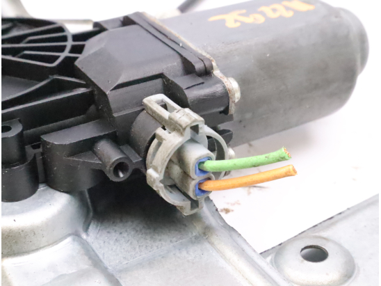 MECANISME+MOTEUR LEVE-GLACE AVD