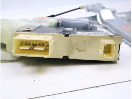 MECANISME+MOTEUR LEVE-GLACE AVD