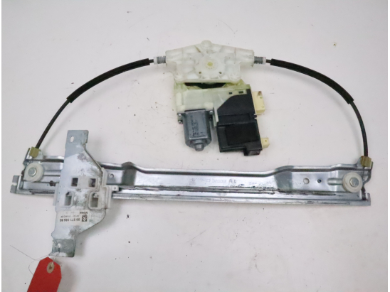 MECANISME+MOTEUR LEVE-GLACE AVD