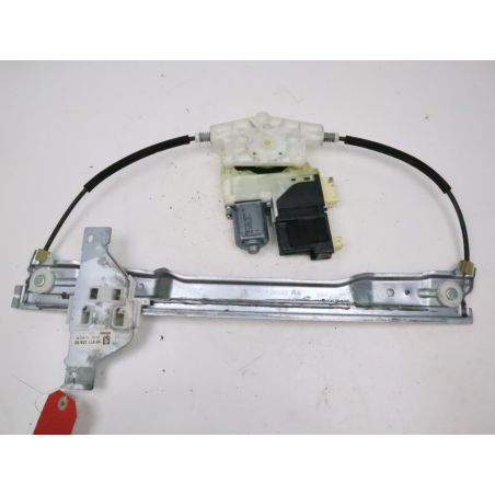 MECANISME+MOTEUR LEVE-GLACE AVD