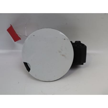 VOLET DE TRAPPE CARBURANT