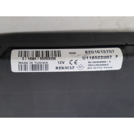 BSI (PLATINE FUSIBLE HABITACLE)