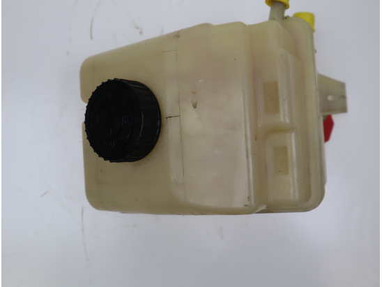 RESERVOIR POMPE DIRECTION