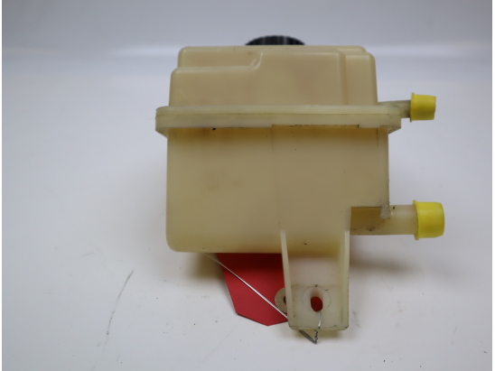 RESERVOIR POMPE DIRECTION