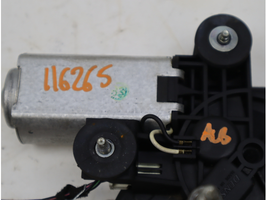 MOTEUR ESSUIE-GLACE AR