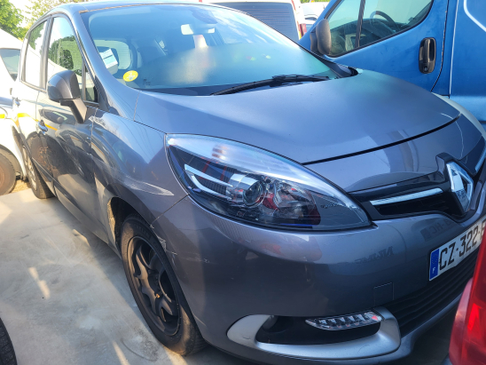 RENAULT SCENIC III DE 2013...