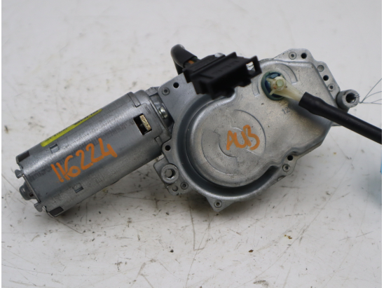 MOTEUR ESSUIE-GLACE AR