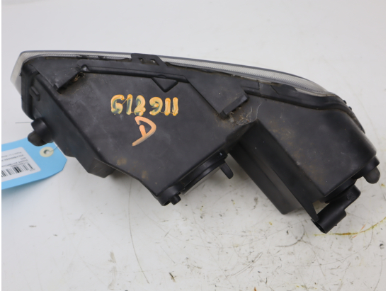 PHARE ANTIBROUILLARD AVD