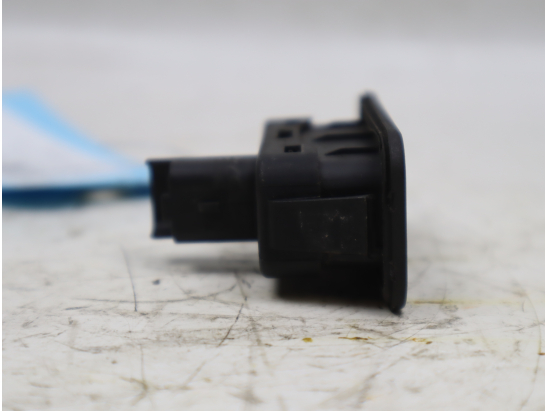 ACTIONNEUR SERRURE HAYON