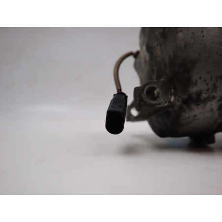 COMPRESSEUR AIR CONDITIONNE