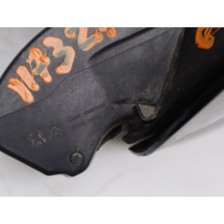 VOLET DE TRAPPE CARBURANT