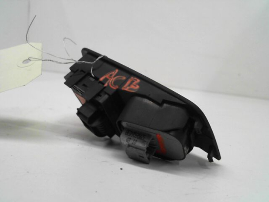 COMMANDE LEVE-GLACE PORTE AVG