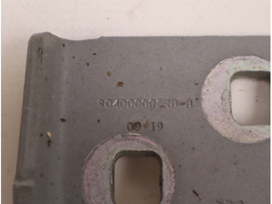 CHARNIERE PORTE AVD SUP