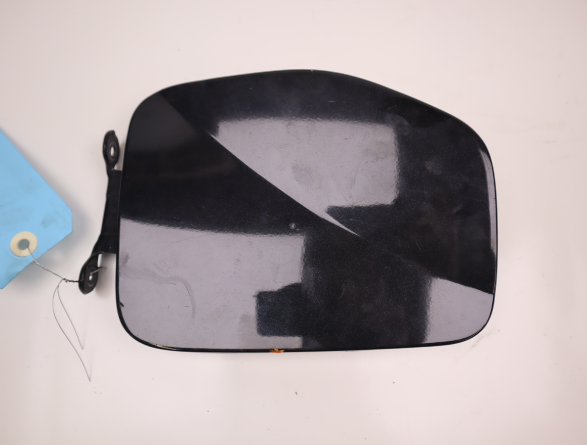 VOLET DE TRAPPE CARBURANT