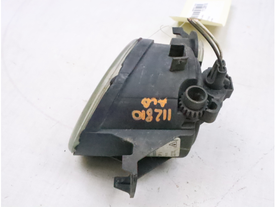 PHARE ANTIBROUILLARD AVG