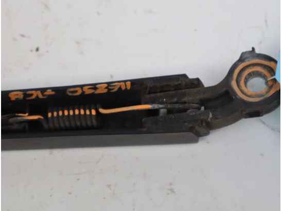 BRAS ESSUIE-GLACE AR