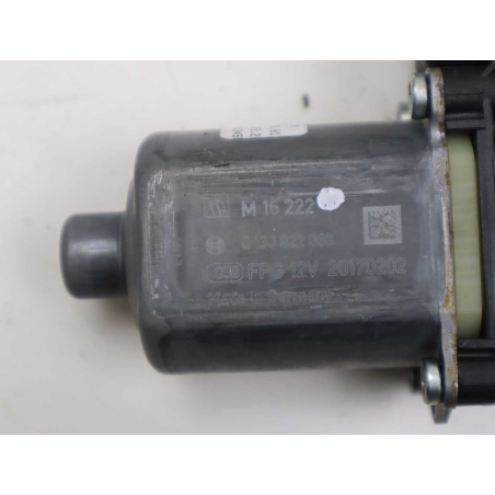 MOTEUR LEVE-VITRE AVD
