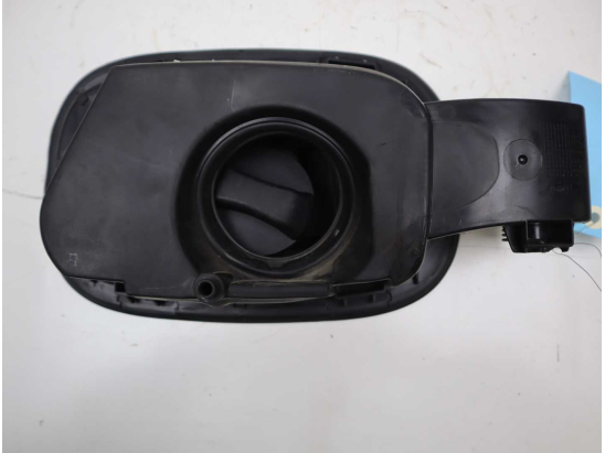 VOLET DE TRAPPE CARBURANT