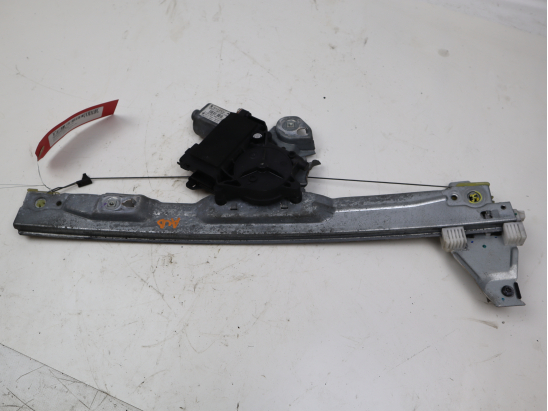 MECANISME+MOTEUR LEVE-GLACE AVD