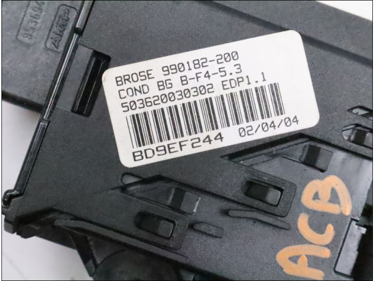 MOTEUR LEVE-VITRE AVG