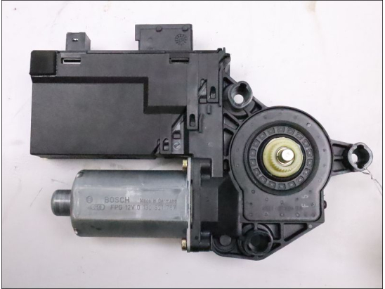 MOTEUR LEVE-VITRE AVG