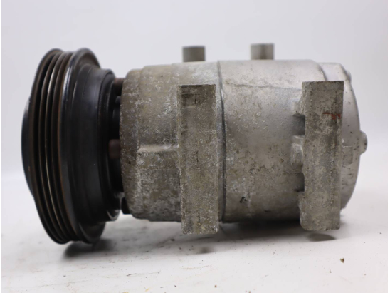 COMPRESSEUR AIR CONDITIONNE