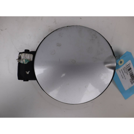 VOLET DE TRAPPE CARBURANT