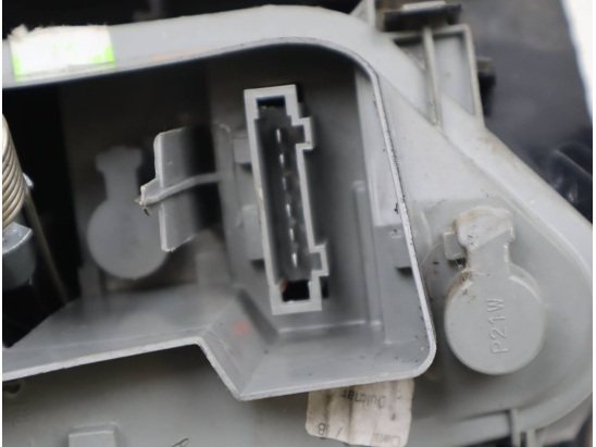 Feu arrière droit occasion VOLKSWAGEN FOX Phase 1 - 1.2i 6v 55ch