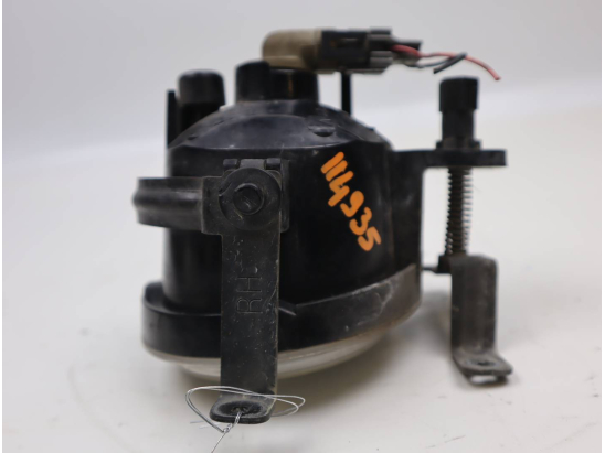 PHARE ANTIBROUILLARD AVD