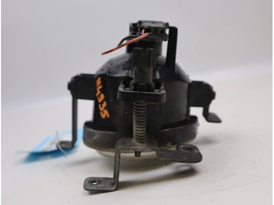 PHARE ANTIBROUILLARD AVD