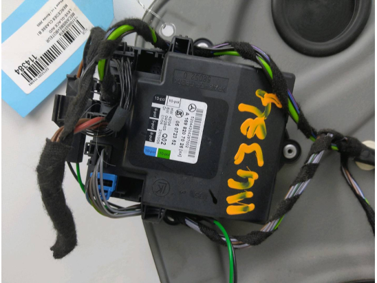 MECANISME+MOTEUR LEVE-GLACE AVD