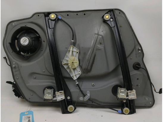 MECANISME+MOTEUR LEVE-GLACE AVD