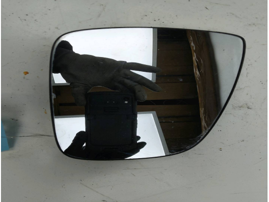 GLACE  RETROVISEUR EXT D