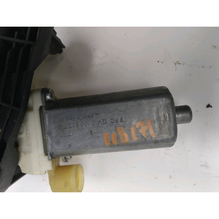 MECANISME+MOTEUR LEVE-GLACE AVD