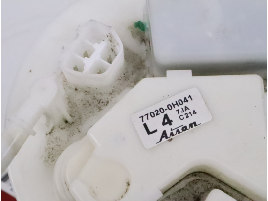 POMPE CARBURANT IMMERGEE