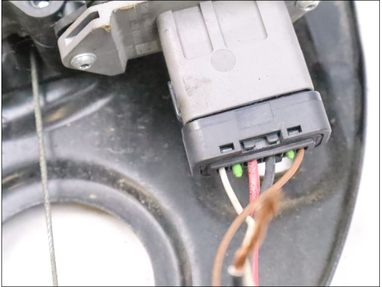 MECANISME+MOTEUR LEVE GLACE AILE ARD