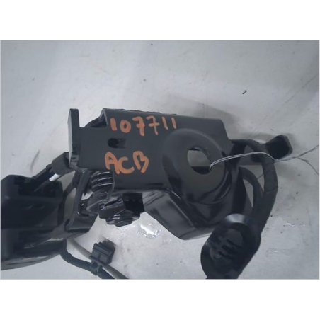 Ancrage ceinture arrière droit occasion PEUGEOT RIFTER Phase 1 - 1.2i PureTech 110ch