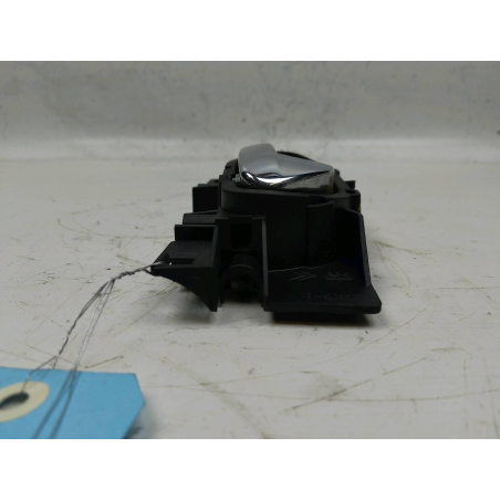 POIGNEE INT PORTE AVD