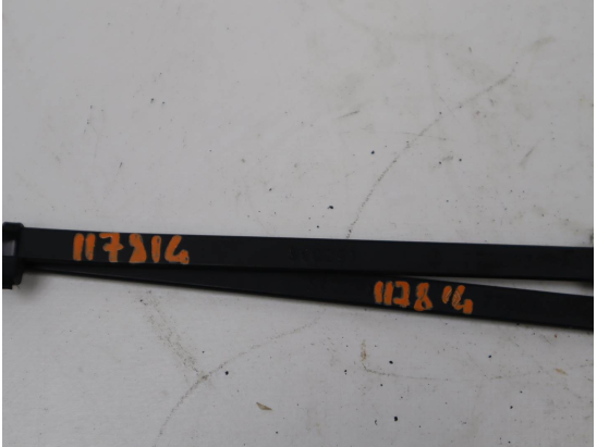 BRAS ESSUIE-GLACE AV