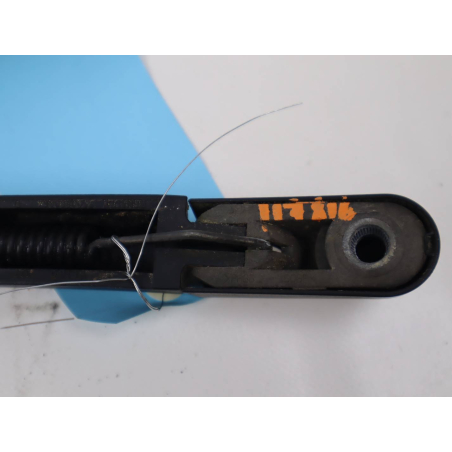 BRAS ESSUIE-GLACE AR