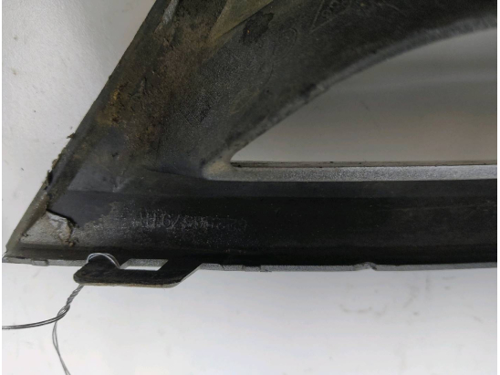 CACHE ANTIBROUILLARD D