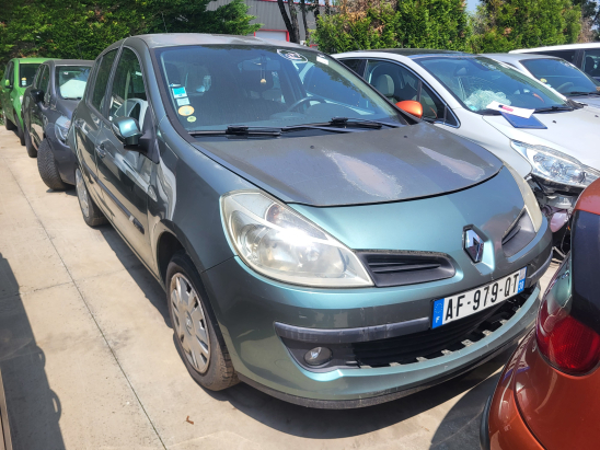 RENAULT CLIO III DE 2007...
