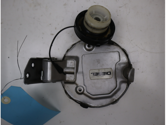 Volet de trappe carburant occasion SUZUKI SWIFT III Phase 1 - 1.3 DDIS 75ch