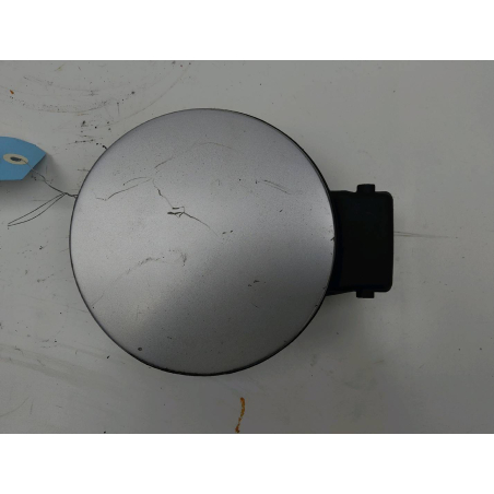 VOLET DE TRAPPE CARBURANT