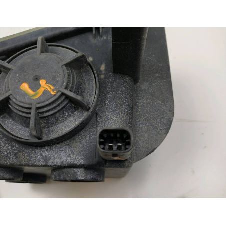 PHARE ANTIBROUILLARD AVD