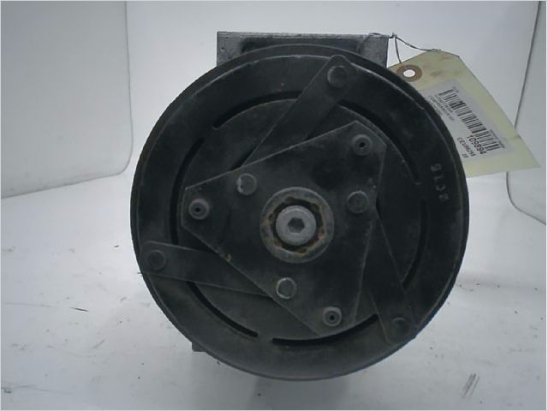 COMPRESSEUR AIR CONDITIONNE