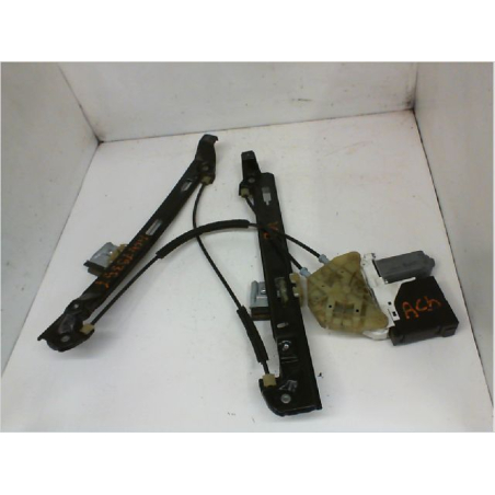 MECANISME+MOTEUR LEVE-GLACE AVD